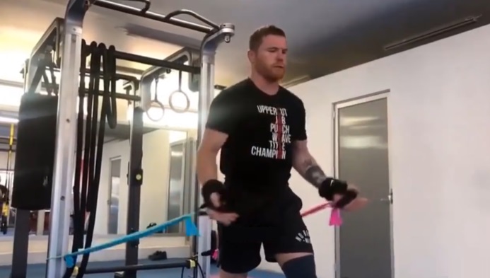 saul alvarez training